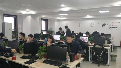 永興萬(wàn)隆招聘【網(wǎng)絡(luò)銷(xiāo)售+客服專(zhuān)員】面試通過(guò),還有培訓(xùn)哦!